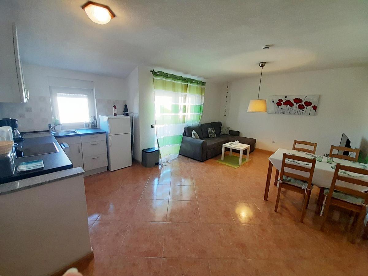 אומאג Apartment Nicole מראה חיצוני תמונה