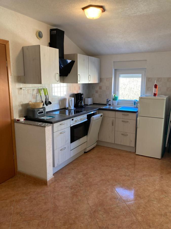 אומאג Apartment Nicole מראה חיצוני תמונה
